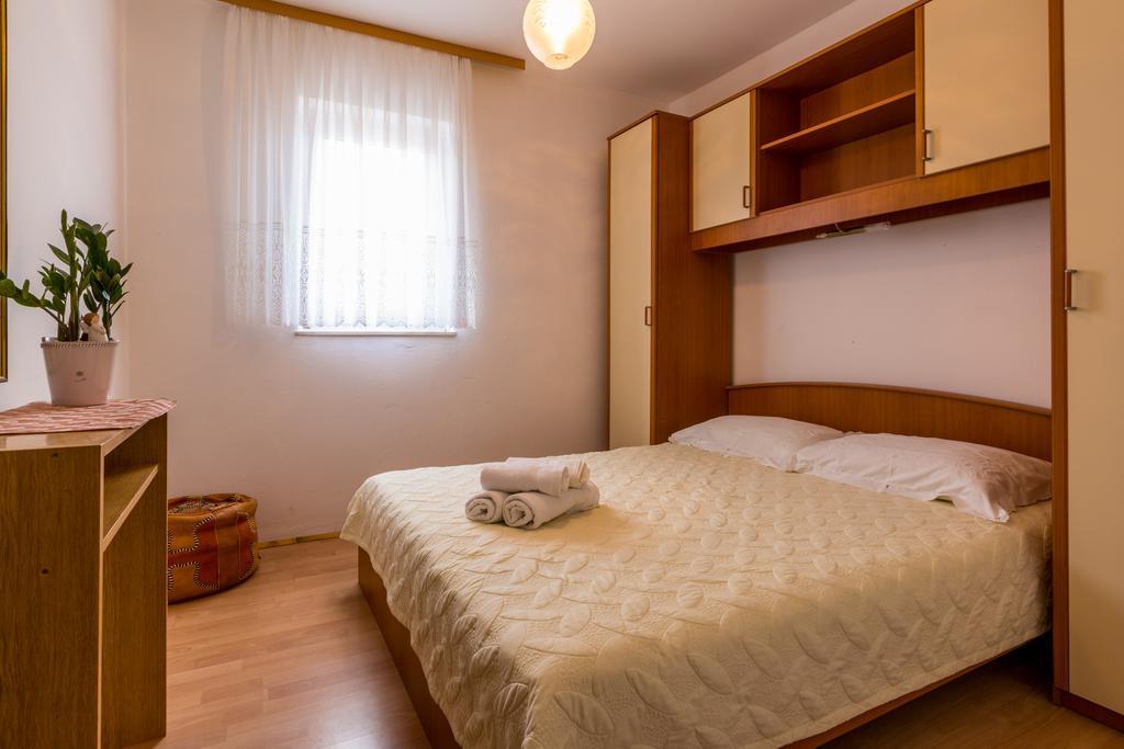 Apartments Marica Novi Vinodolski Buitenkant foto