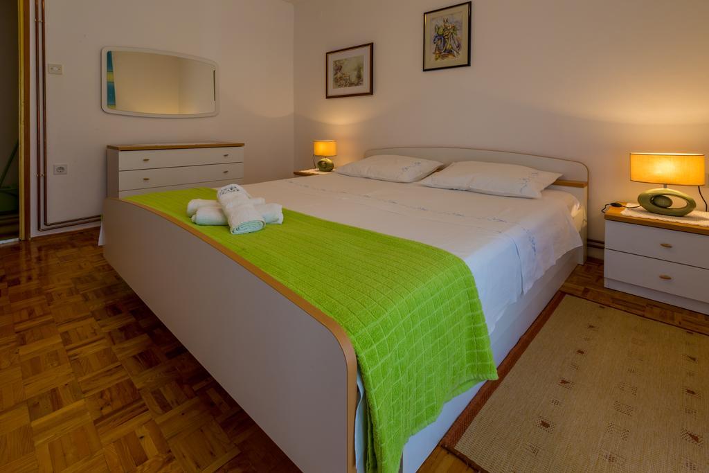 Apartments Marica Novi Vinodolski Buitenkant foto