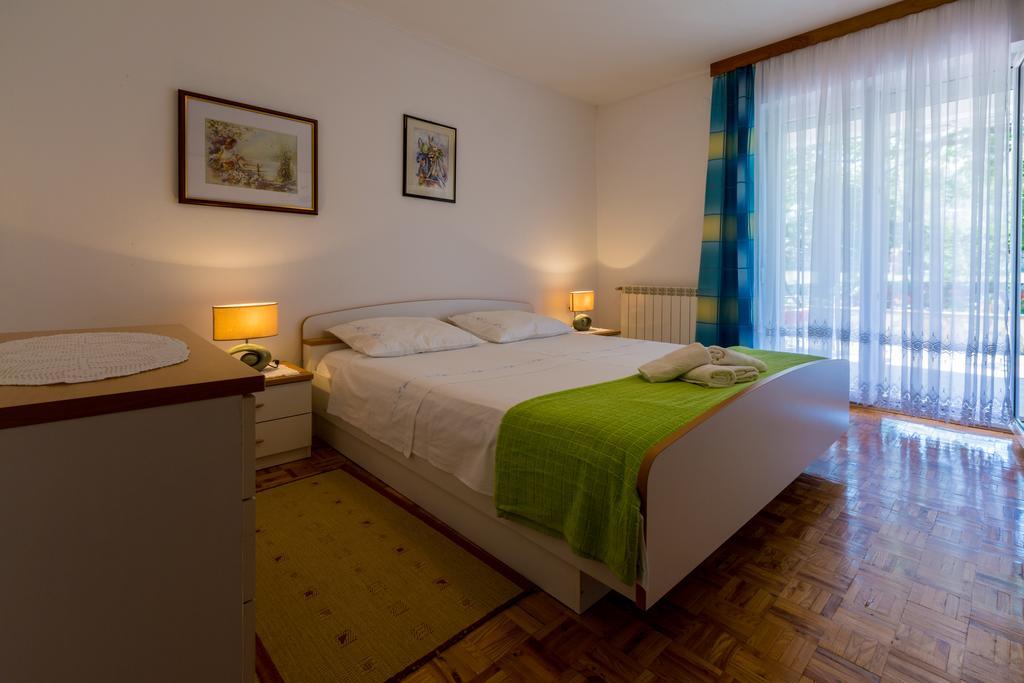 Apartments Marica Novi Vinodolski Buitenkant foto