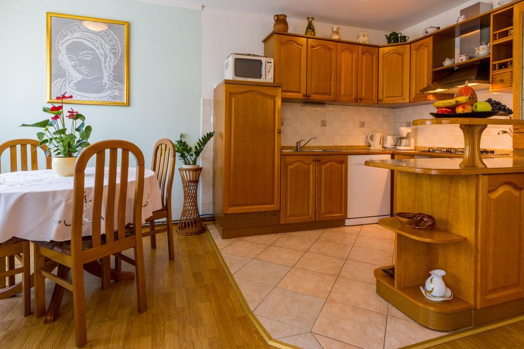 Apartments Marica Novi Vinodolski Buitenkant foto