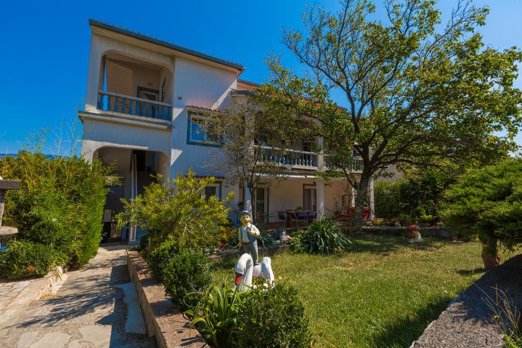 Apartments Marica Novi Vinodolski Buitenkant foto