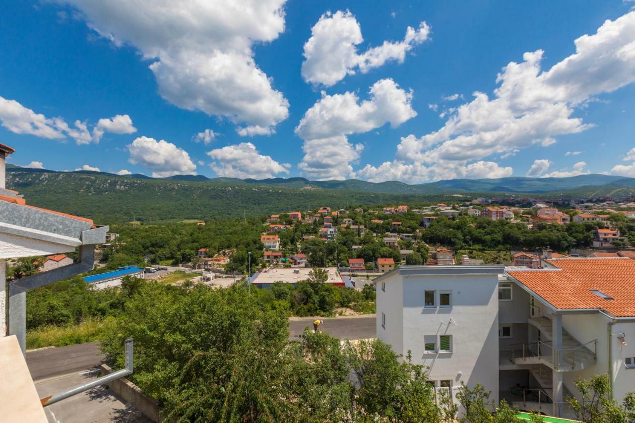 Apartments Marica Novi Vinodolski Buitenkant foto
