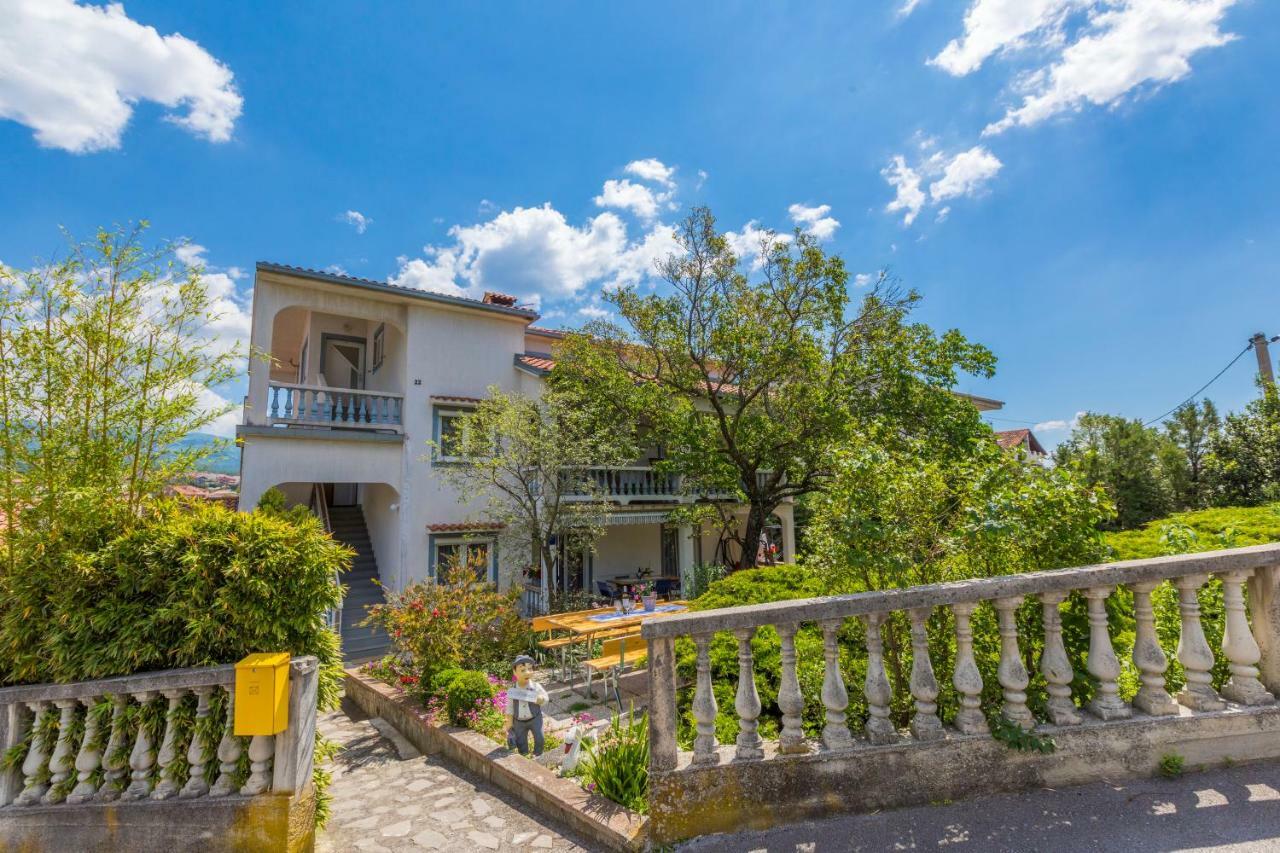 Apartments Marica Novi Vinodolski Buitenkant foto